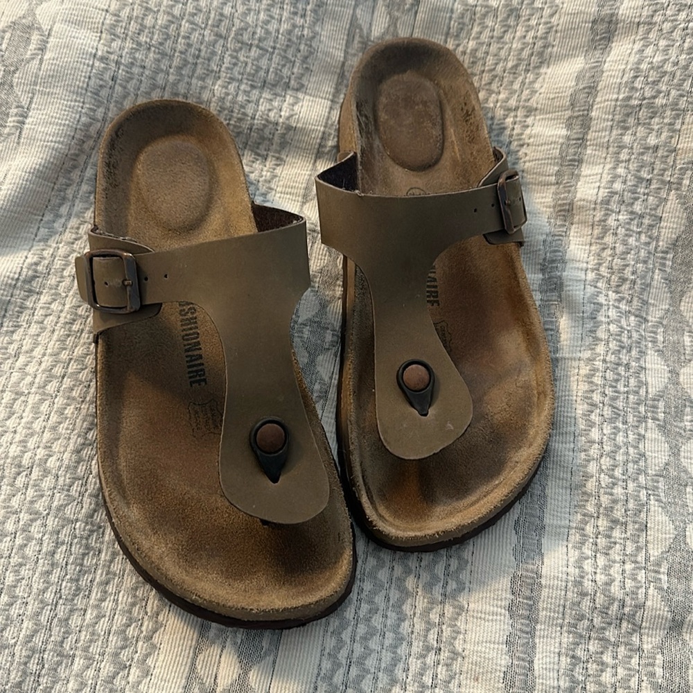 Cushionaire brand Birkenstock style sandals size 8.5 women’s